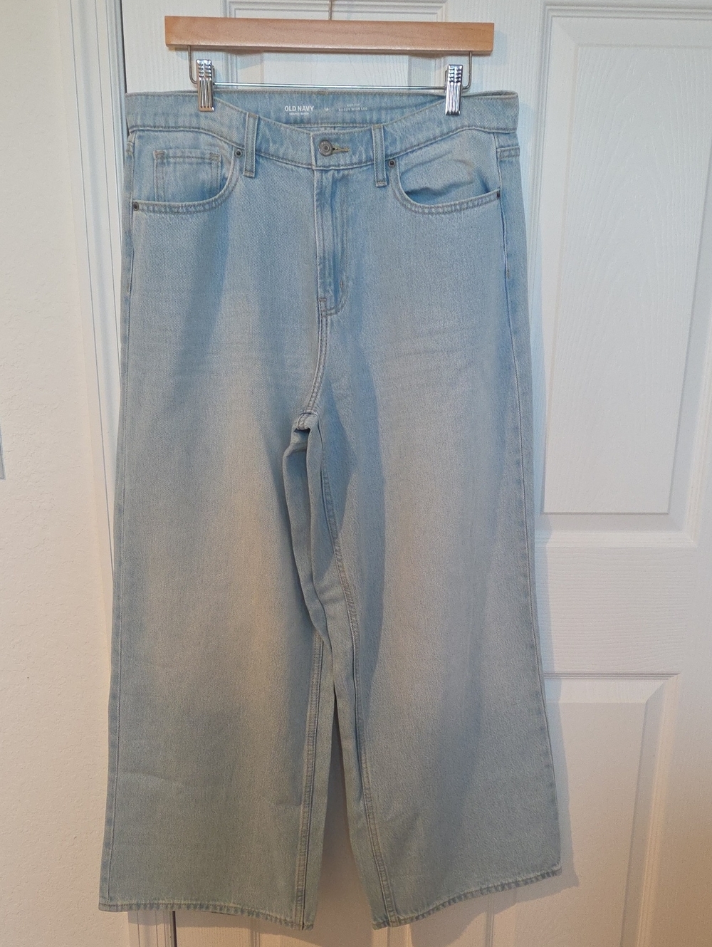 High Rise Baggy Wide Leg Light Wash Drapey Jeans Size 12